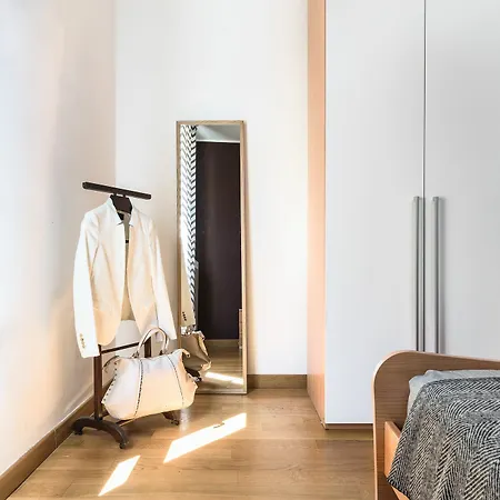 Homeathotel - Naviglio Pavese 아파트 2*