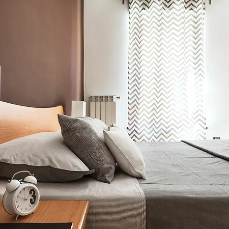 아파트 Homeathotel - Naviglio Pavese 밀라노